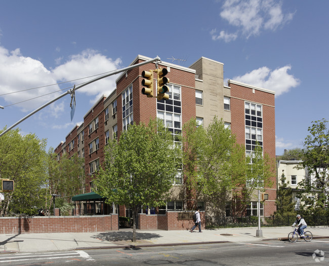 Primary Photo - Harry and Jeanette Weinberg Apts.