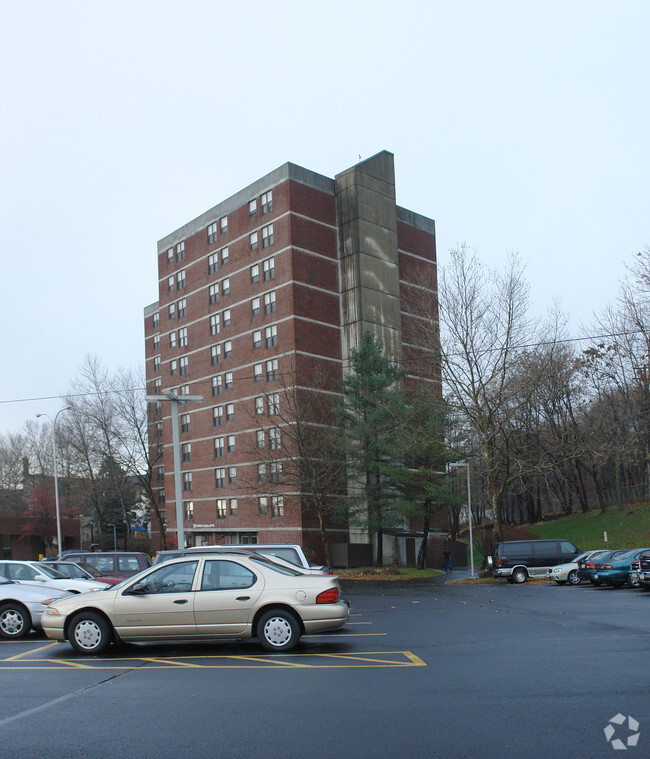 Cayuga Plaza Apartments - Cayuga Plaza Apartments