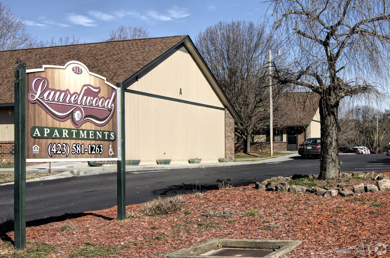 Photo - Laurelwood Apartments