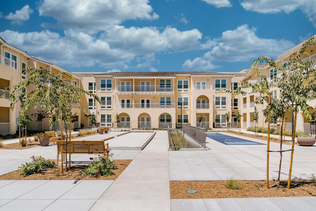 Property - Twin Oaks Senior Apartments