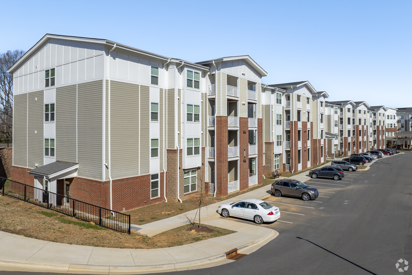 Primary - Eastway Crossings Apartments