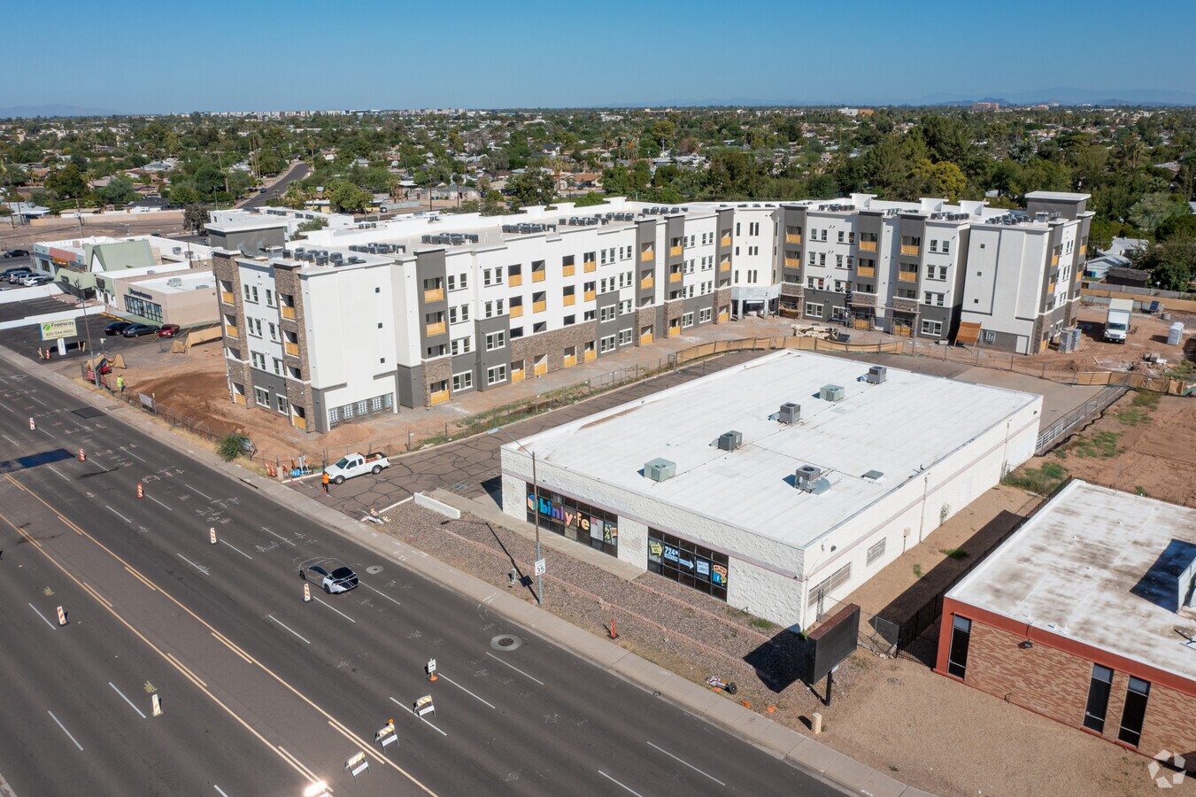 Verano Terrace Apartments Phoenix, Arizona 0 unit available After55