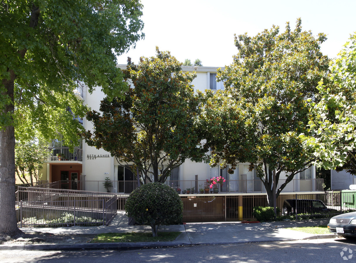 Photo - Beth Asher Apartments