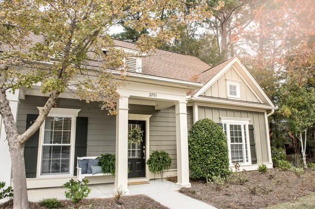 Building Photo - Somerby Mount Pleasant Rental