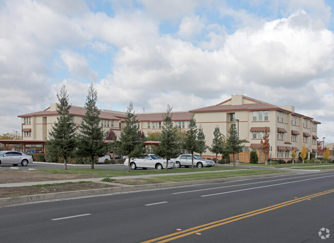 Primary Photo - Tulare Silvercrest Rental