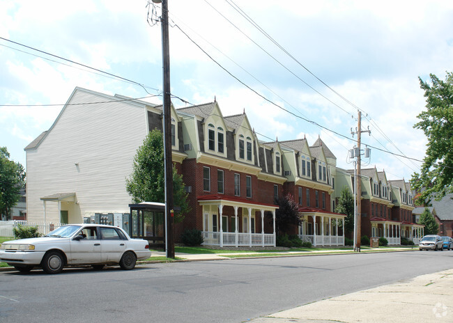 Building Photo - Grace Street Commons Rental