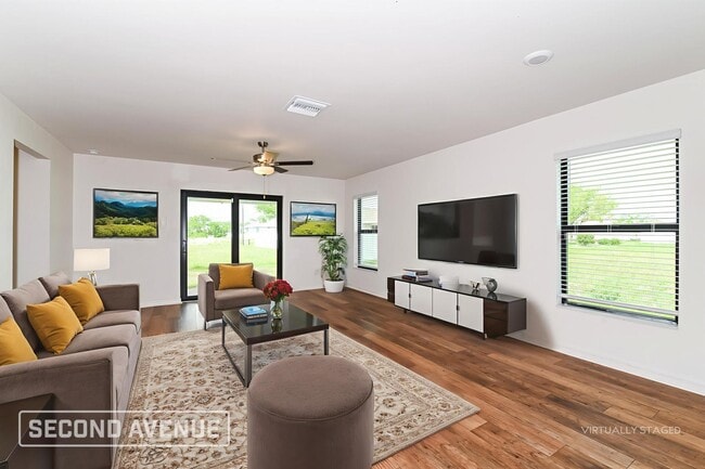 Building Photo - 1710 NW 18th St