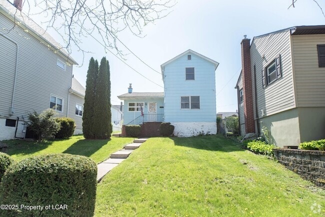 Building Photo - 807 S Irving Ave Rental