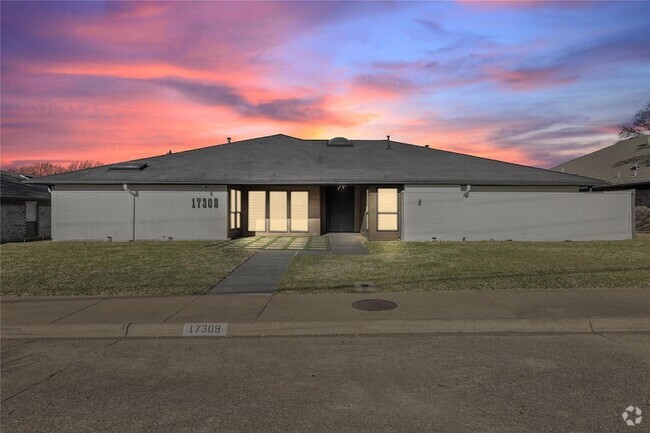 Building Photo - 17309 Davenport Rd Rental