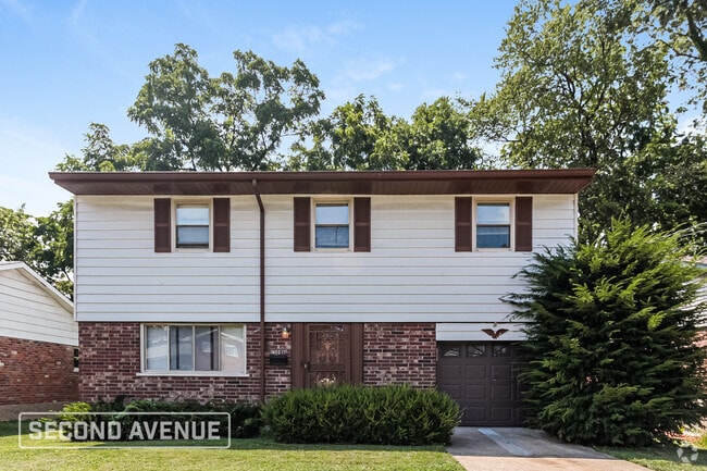 Building Photo - 6021 Waldway Ln Rental