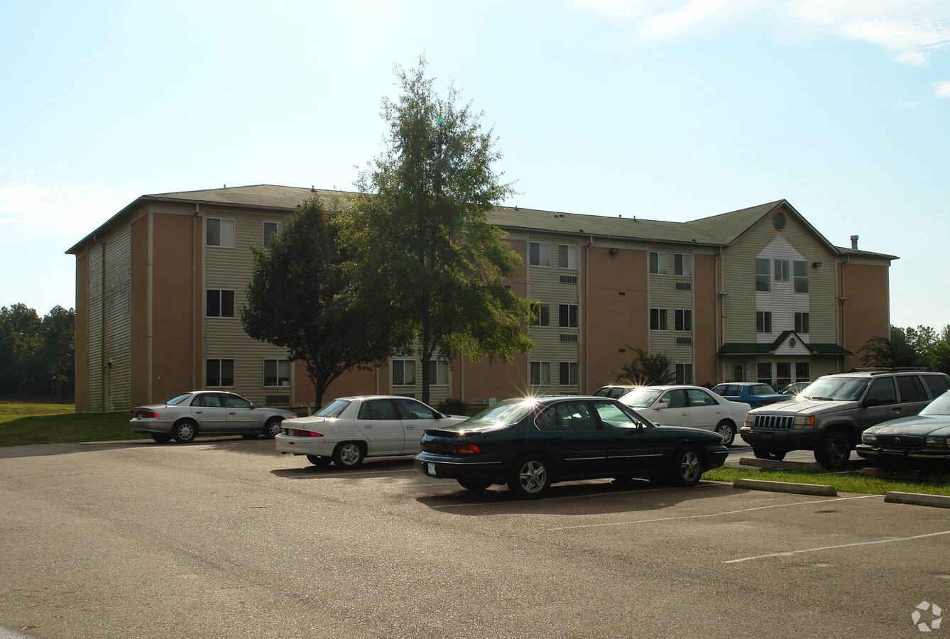 Jackson Run Apartments - Jackson Run Apartments