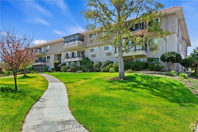Building Photo - 2355 Via Mariposa W Rental