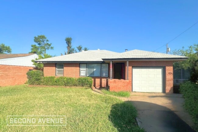 Building Photo - 1601 Reding Dr Rental