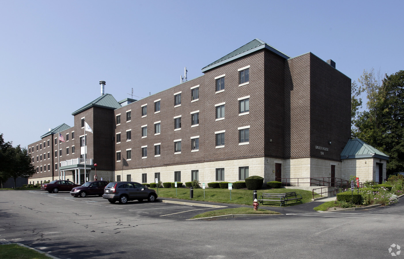 Photo - Bauer House Apartments