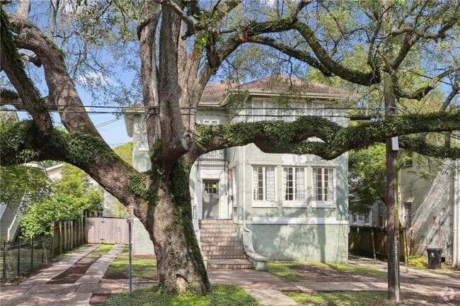 Building Photo - 3808 Napoleon Ave Rental