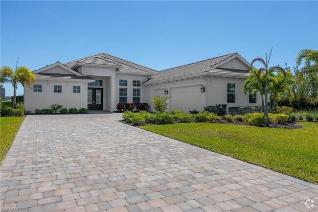 Building Photo - 18789 WildBlue Blvd Rental