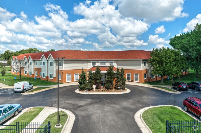 1051 N Bluffview St - Sheridian Village