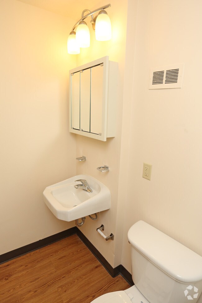 The Hillebrand House Senior Living Apartments Louisville, Kentucky