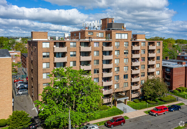 Sumner House - Sumner House Apartments