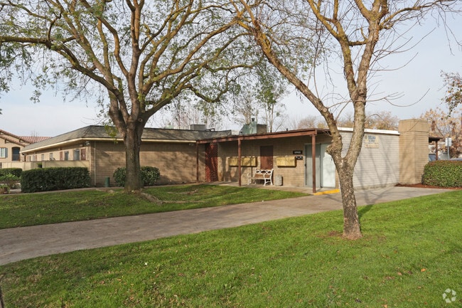 Primary Photo - Selma Elderly Rental