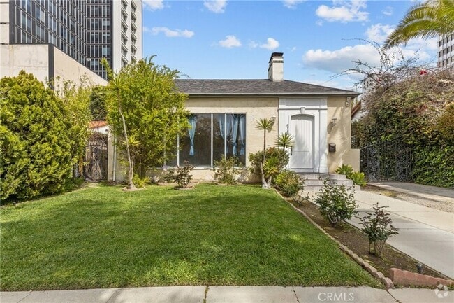 Building Photo - 6329 Warner Dr Rental