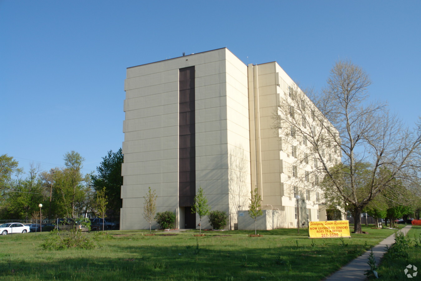 Shady Way Plaza Tower - Shady Way Plaza Tower Apartments