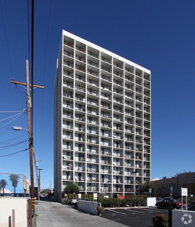 Building Photo - Congregational Tower Apartments