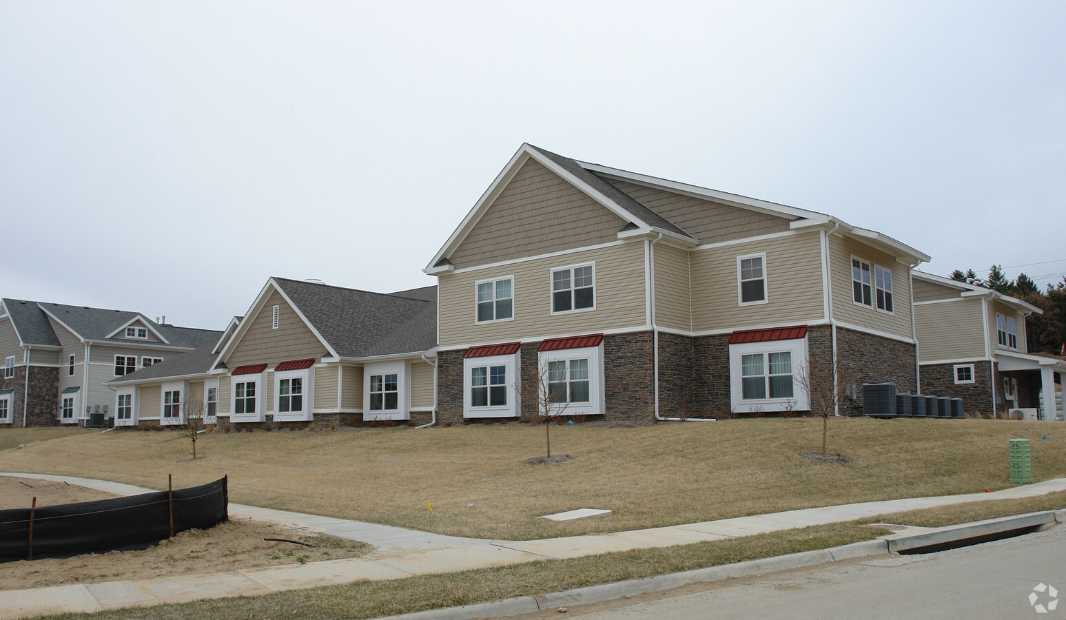 Hillcrest Cottages - Hillcrest Cottages Apartments