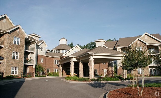 Building Photo - Regency Pointe Senior Living Rental