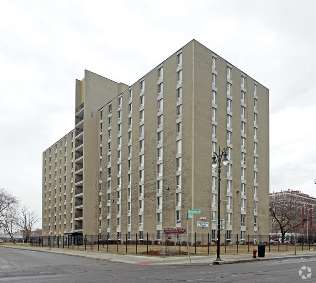 Front view - Orchestra Tower Apartments