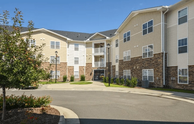 Brighton Pointe Senior Apartments - Brighton Pointe Senior Apartments