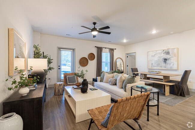 Interior Photo - Waterside at Pepper Hall Rental