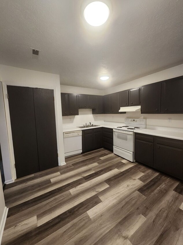 Floor Plan - 2 BD LG Updated