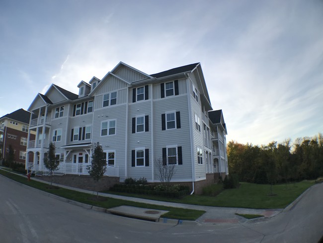 Building Photo - 1651 McCleary Ln Rental