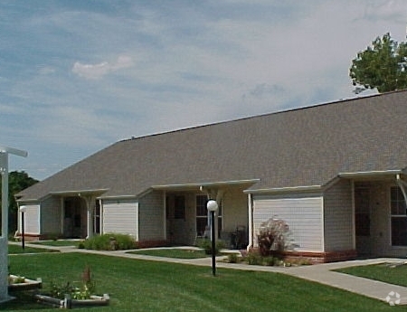 Building Photo - Lawndale Senior Residences Rental