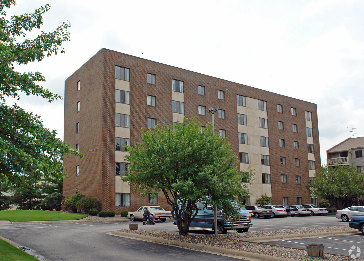 Luther Heights - Luther Heights Apartments