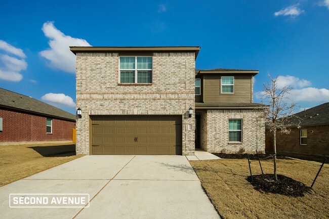 Building Photo - 2112 Meadow Dr Rental