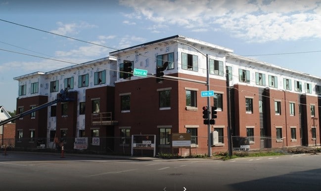Building Photo - Brickstones at Riverbend Rental