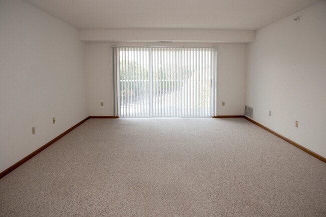 Osceola Place, a 55+ Community Apartments - Saint Paul, Minnesota - 5 ...