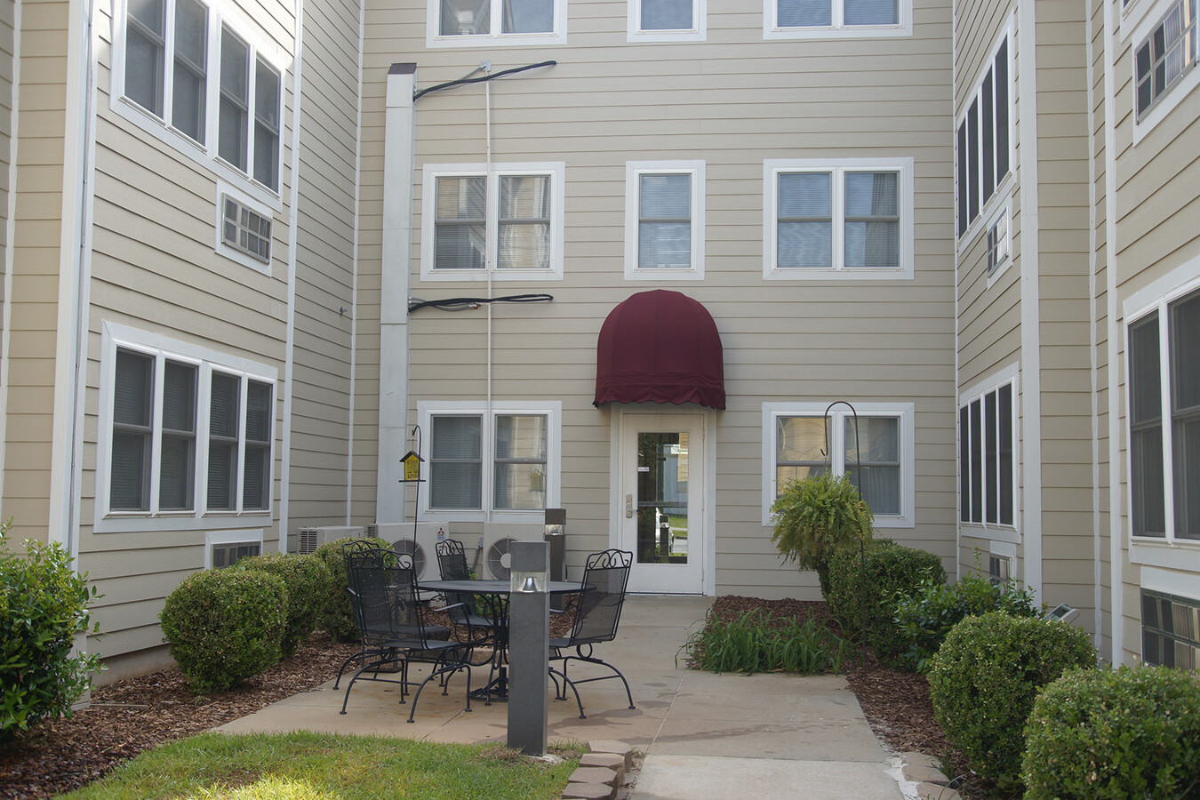 Photo - Dogwood Retirement Apartments