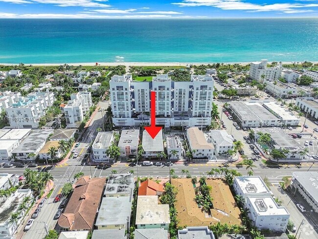 Building Photo - 7625 Harding Ave Rental