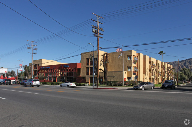 Building Photo - Burns Manor Apartments