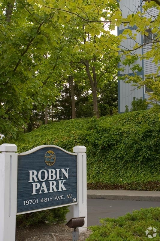 Primary Photo - Robin Park Rental