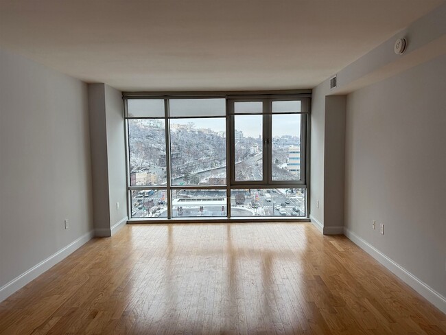 Photo - 1700 Park Ave Rental