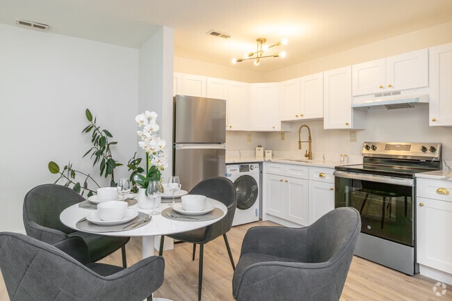 Interior Photo - The Reserve at Barrington