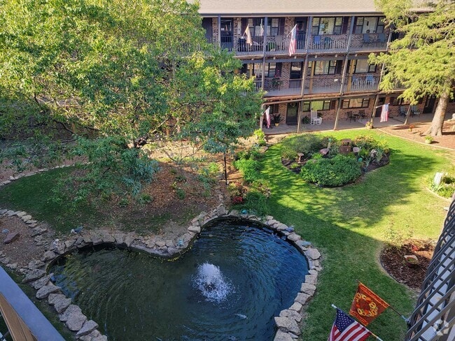 Building Photo - Maple Gardens Rental