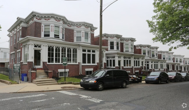 Building Photo - 5333-5347 N 13th St Rental
