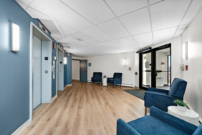 Building Photo - Chardon Court Apartments 55+