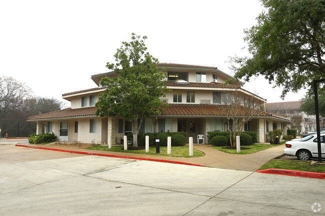 Solstice Senior Living - Solstice Senior Living Apartments