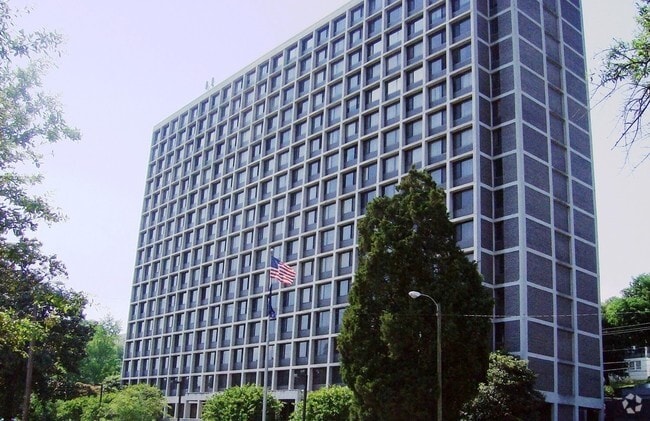 Primary Photo - Christopher Towers Rental